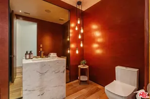 9108 Alanda Pl, Beverly Hills, CA 90210 - Photo 9