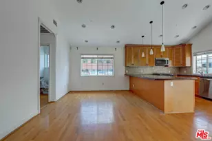456 1/2 Smithwood Dr, Beverly Hills, CA 90212 - Photo 9