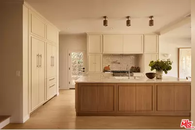 1519 Comstock Ave, Los Angeles, CA 90024 - Photo 3