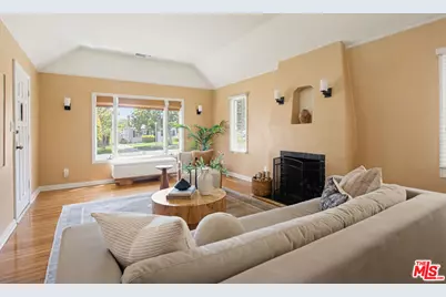 2265 E Moutain St, Pasadena, CA 91104 - Photo 3