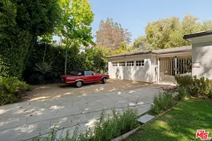 560 Loring Ave, Los Angeles, CA 90024 - Photo 33
