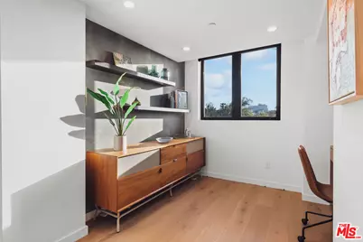 303 Venice Way, Venice, CA 90291 - Photo 25