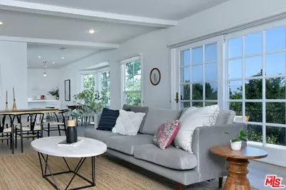 3753 Berry Dr, Studio City, CA 91604 - Photo 11