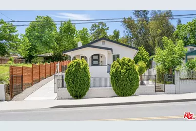 829 El Paso Dr, Los Angeles, CA 90042 - Photo 1