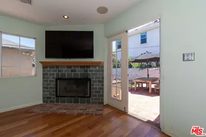 8300 Altavan Ave, Los Angeles, CA 90045 - Photo 33