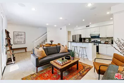 1572 Silver Shadow Dr, Newbury Park, CA 91320 - Photo 1