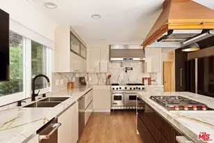 2103 N Hobart Blvd, Los Angeles, CA 90027 - Photo 19