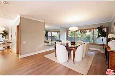 2103 N Hobart Blvd, Los Angeles, CA 90027 - Photo 33