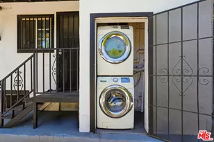 1646 S New Hampshire Ave, Los Angeles, CA 90006 - Photo 27