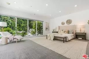 816 N Kenter Ave, Los Angeles, CA 90049 - Photo 21