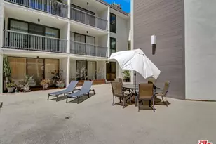 911 N Kings Rd, West Hollywood, CA 90069 - Photo 23