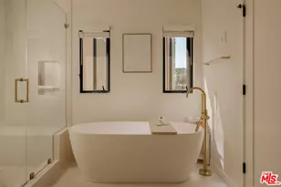 363 22nd St, Santa Monica, CA 90402 - Photo 17