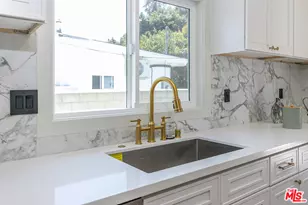 8954 Kramerwood Pl, Los Angeles, CA 90034 - Photo 11