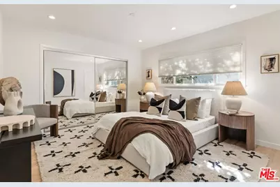 7667 Chisholm Ave, Van Nuys, CA 91406 - Photo 15