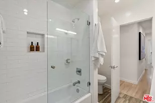 7667 Chisholm Ave, Van Nuys, CA 91406 - Photo 17