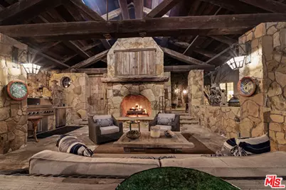 9631 Cedarbrook Dr, Beverly Hills, CA 90210 - Photo 25