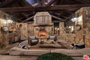 9631 Cedarbrook Dr, Beverly Hills, CA 90210 - Photo 25