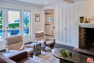 9631 Cedarbrook Dr, Beverly Hills, CA 90210 - Photo 13