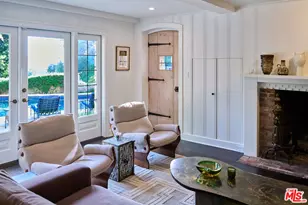 9631 Cedarbrook Dr, Beverly Hills, CA 90210 - Photo 13