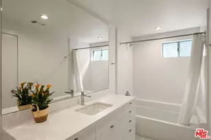 680 Harbor St, Venice, CA 90291 - Photo 27
