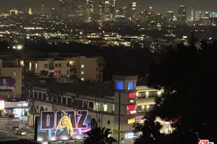 8230 Hollywood Blvd, Los Angeles, CA 90069 - Photo 15