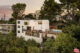 8620 Skyline Dr, Los Angeles, CA 90046 - Photo 37