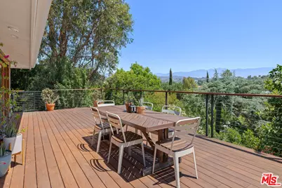 4801 Sonata Ln, Los Angeles, CA 90042 - Photo 13