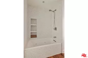4801 Sonata Ln, Los Angeles, CA 90042 - Photo 23