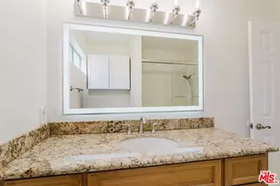 14980 Victory Blvd, Van Nuys, CA 91411 - Photo 19