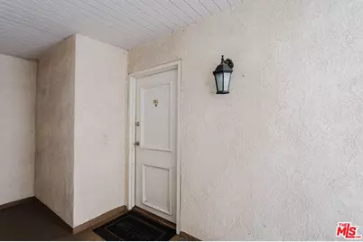 14980 Victory Blvd #201, Van Nuys, CA 91411 - Photo 27