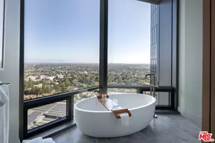 211 W Elm Ct, Los Angeles, CA 90067 - Photo 19