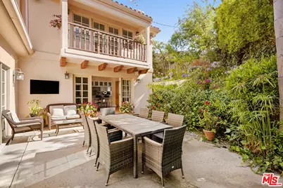 1717 Comstock Ave, Los Angeles, CA 90024 - Photo 25
