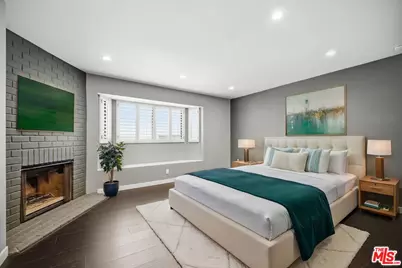 10229 Variel Ave #12, Chatsworth, CA 91311 - Photo 17