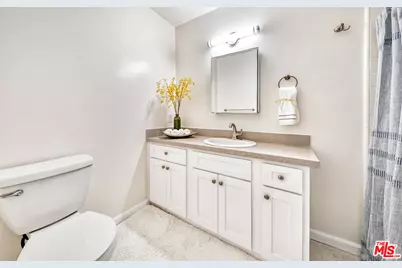 6275 Canterbury Dr #302, Culver City, CA 90230 - Photo 37