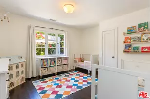 950 S Muirfield Rd, Los Angeles, CA 90019 - Photo 27