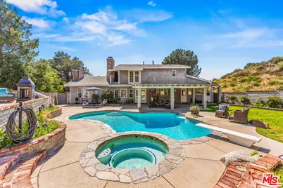 28132 Oak Spring Canyon Rd, Canyon Country, CA 91387 - Photo 3