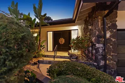 15451 Longbow Dr, Sherman Oaks, CA 91403 - Photo 7