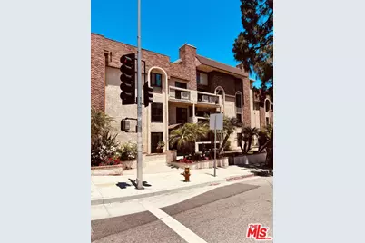 12321 Ocean Park Blvd #2, Los Angeles, CA 90064 - Photo 27