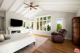 7050 La Presa Dr, Los Angeles, CA 90068 - Photo 11