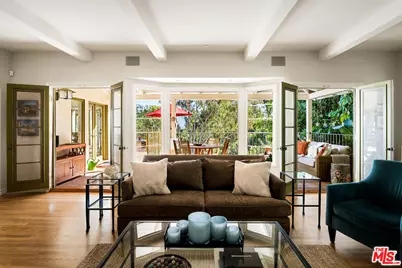 7050 La Presa Dr, Los Angeles, CA 90068 - Photo 3
