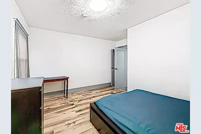3025 Edgehill Dr, Los Angeles, CA 90018 - Photo 15