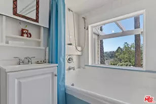207 Ocean Ave Ext, Santa Monica, CA 90402 - Photo 33
