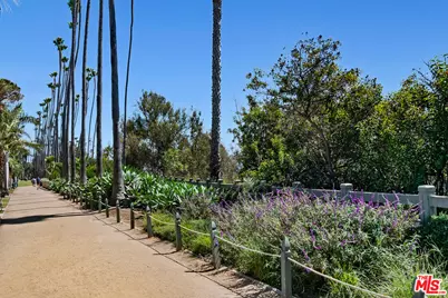 207 Ocean Ave Ext, Santa Monica, CA 90402 - Photo 49