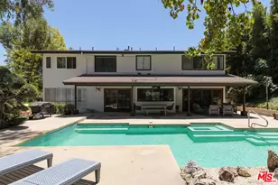 4729 Hermano Dr, Tarzana, CA 91356 - Photo 27