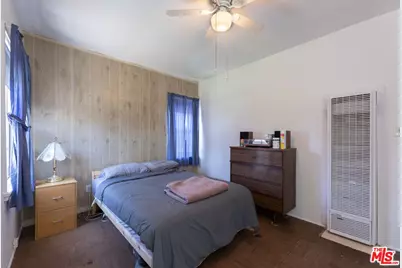 1220 E Palmer St, Compton, CA 90221 - Photo 17