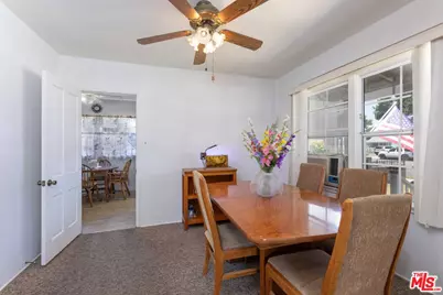 1220 E Palmer St, Compton, CA 90221 - Photo 7