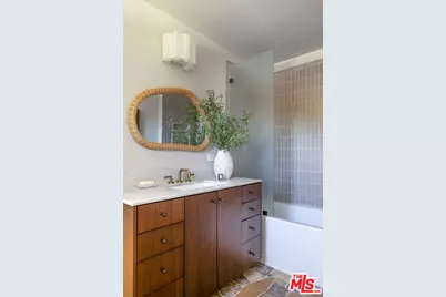 3815 Chanson Dr, View Park, CA 90043 - Photo 19