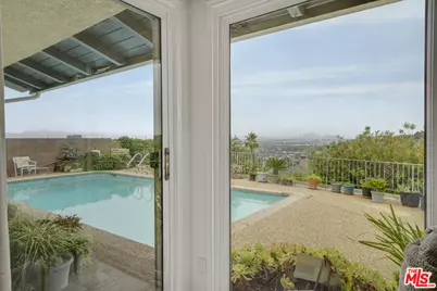 Wright Ter, Culver City, CA 90232 - Photo 13
