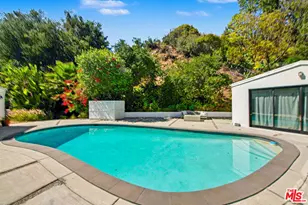 13019 Sky Valley Rd, Los Angeles, CA 90049 - Photo 47