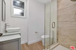 132 S Edgemont St, Los Angeles, CA 90004 - Photo 13